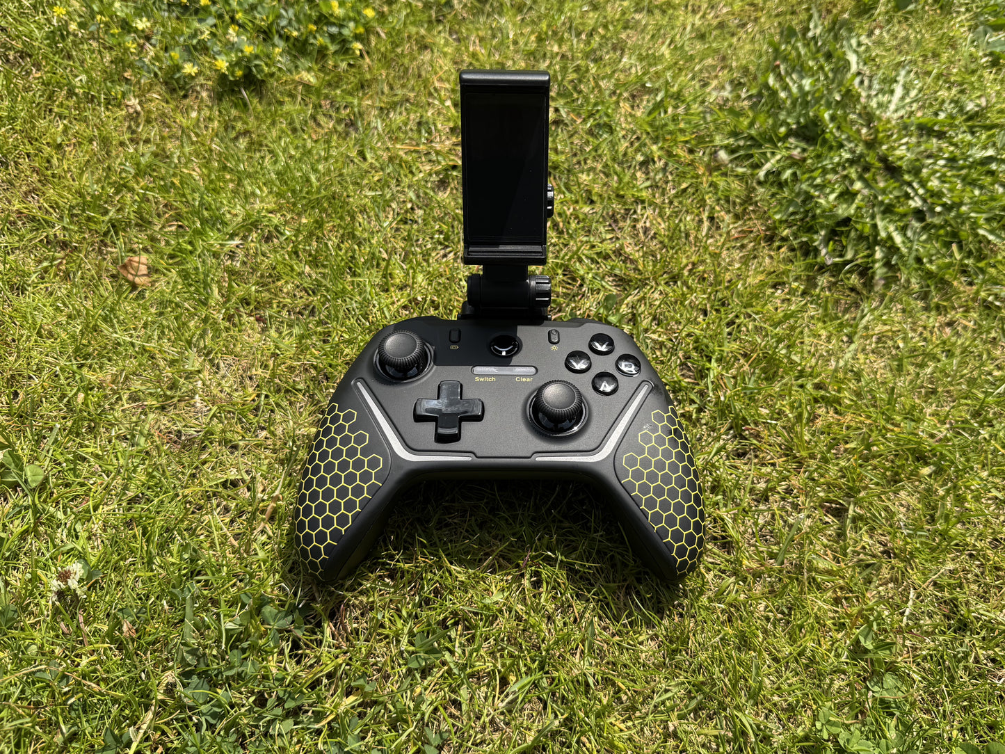 YARBO Mähroboter, Core (Steuereinheit) + Lawn Mower für 25.000 m² mit 50 cm Schnittbreite